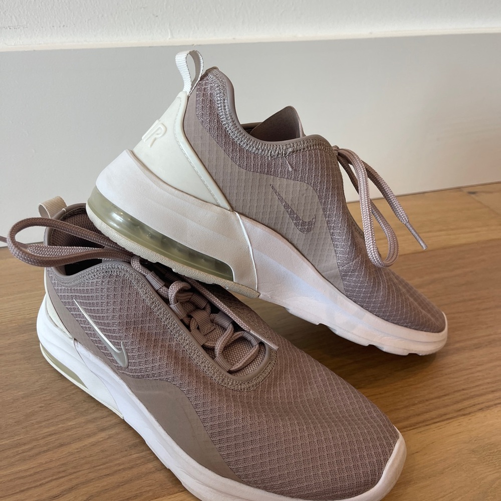 Nike Air Athletic Shoes